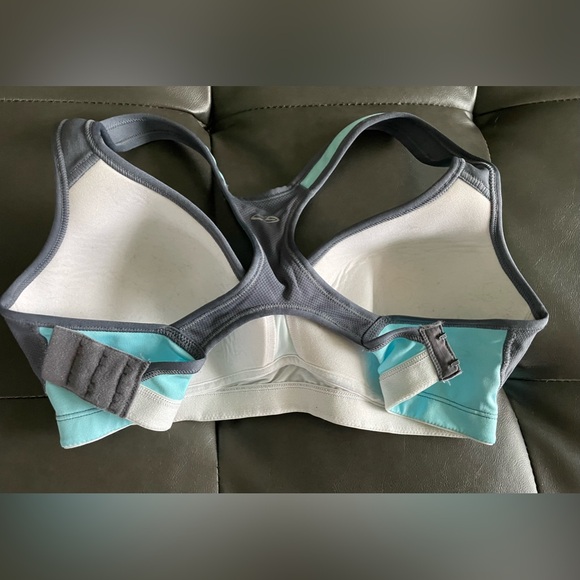 Champion C9 Racerback V-Neck polyester/spandex hook & eye strap adjustable M/M - Picture 3 of 6